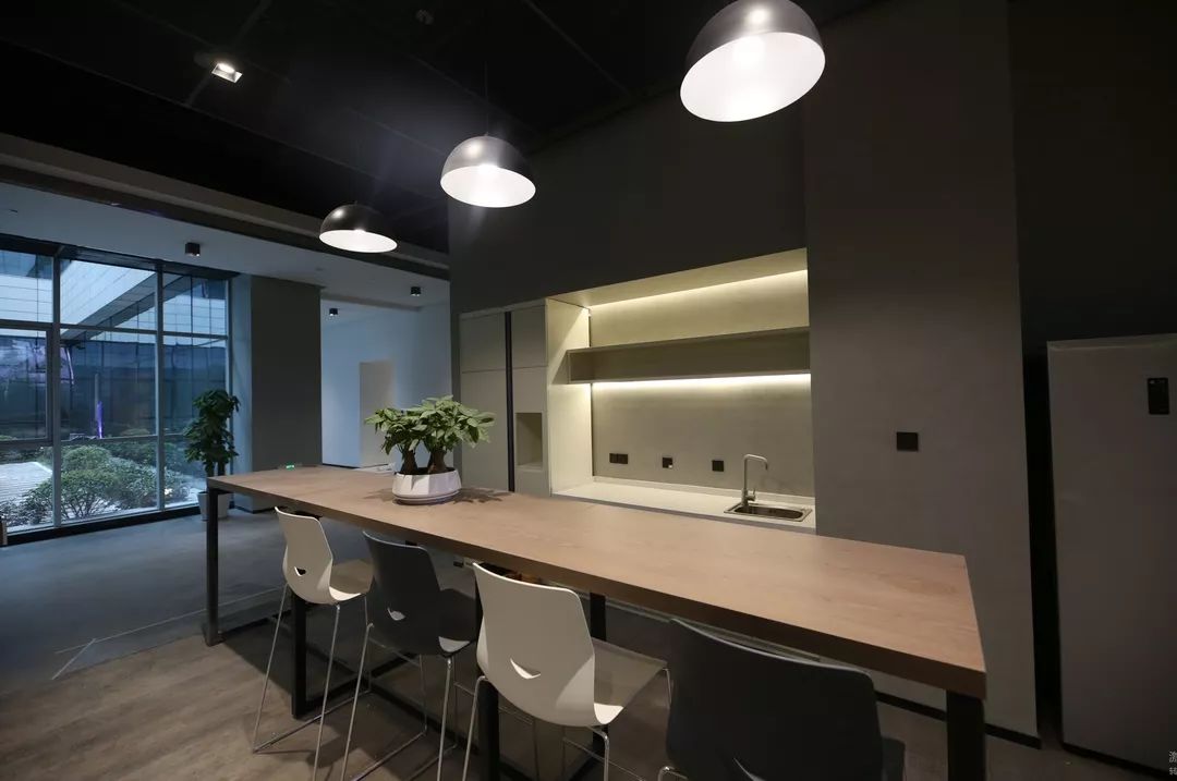 AG��˾(�й�����)�����޹�˾����